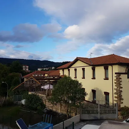 Tuul Etxea, En Caserio A 8km De Bilbao, Bano Compartido Homestay szállás