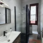 Habitación en casa particular Tuul Etxea, Habitación En Caserío A 8km De Bilbao, Baño Compartido *