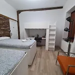 Habitación en casa particular Tuul Etxea, Habitación En Caserío A 8km De Bilbao, Baño Compartido