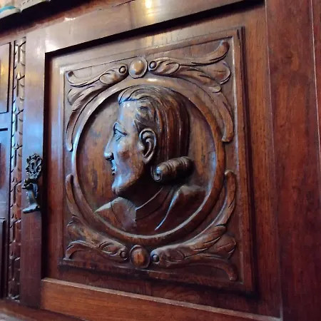 Tuul Etxea, En Caserio A 8km De Bilbao, Bano Compartido