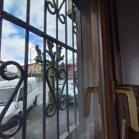 ホームステイ Tuul Etxea, En Caserio A 8km De Bilbao, Bano Compartido ガルダカオ