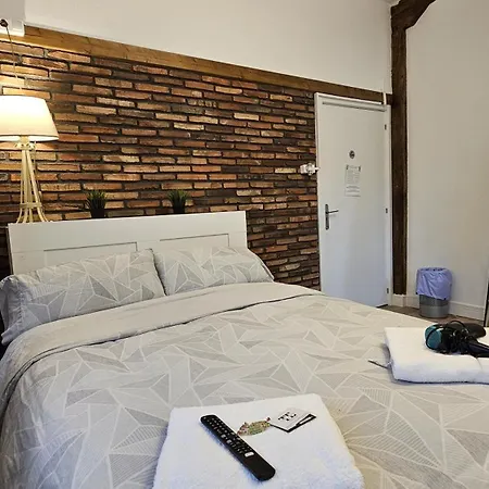 Tuul Etxea, En Caserio A 8km De Bilbao, Bano Compartido * ガルダカオ