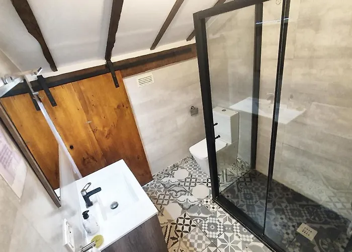 Tuul Etxea, En Caserio A 8km De Bilbao, Bano Compartido Galdakao