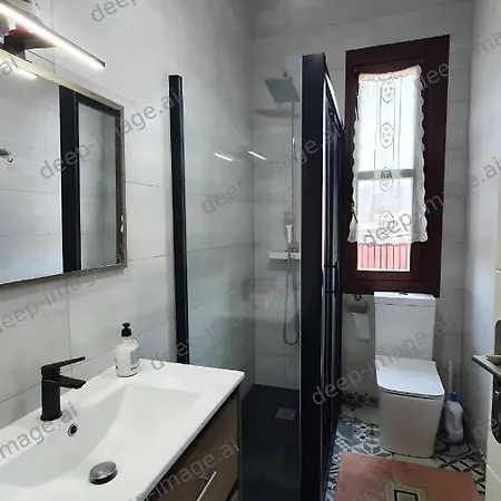 Habitación en casa particular Tuul Etxea, Habitación En Caserío A 8km De Bilbao, Baño Compartido *