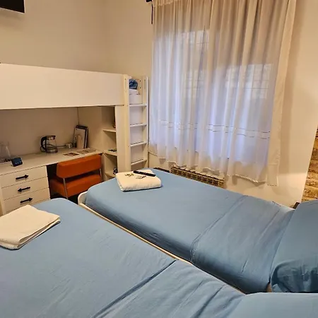 Tuul Etxea, En Caserio A 8km De Bilbao, Bano Compartido منزل للإقامة