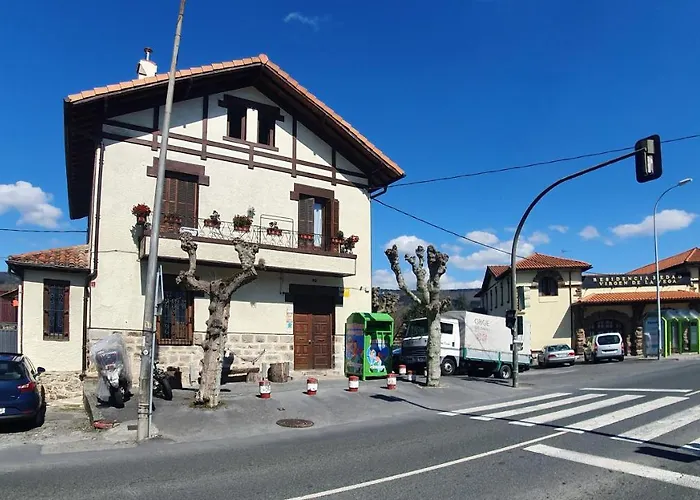 منزل للإقامة Tuul Etxea, En Caserio A 8km De Bilbao, Bano Compartido *