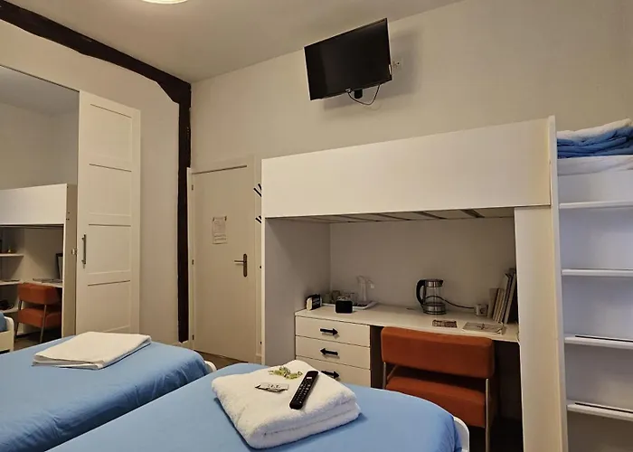 منزل للإقامة Tuul Etxea, En Caserio A 8km De Bilbao, Bano Compartido *